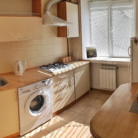Apartments In The Center カームヤネツィ・ポジーリシクィイ エクステリア 写真